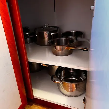 Veli Vrh Konukevi 3*