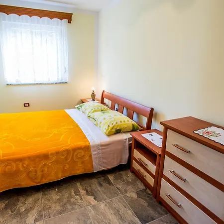 Casa de hóspedes Veli Vrh Pula