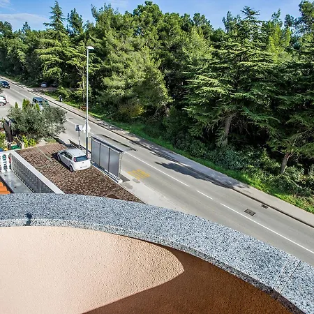 Veli Vrh Casa de hóspedes 3*