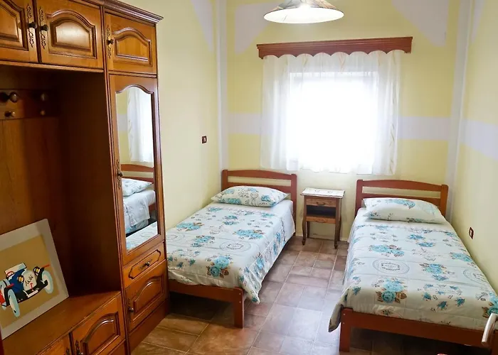 Veli Vrh Affittacamere Pola