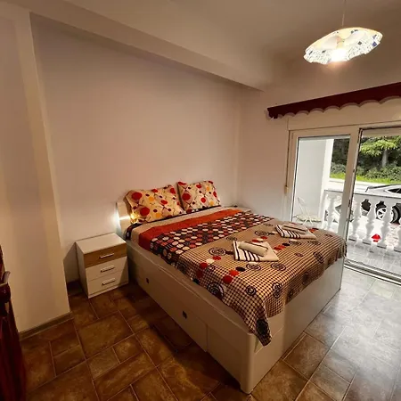 Veli Vrh Гостевой дом 3*