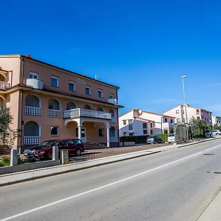 Veli Vrh Affittacamere