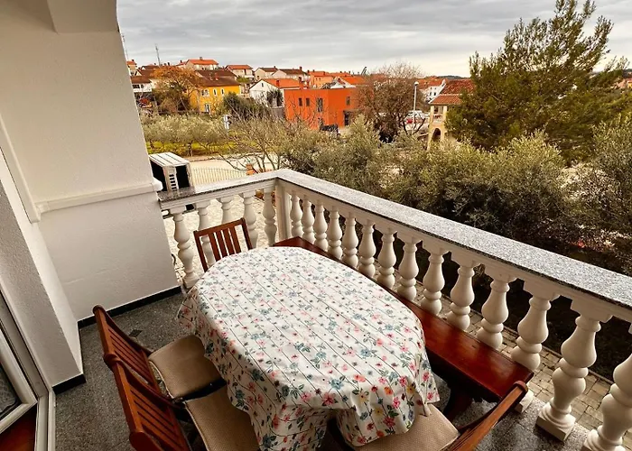 Veli Vrh Гостевой дом Пула