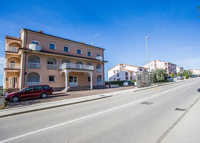 Veli Vrh Guest house Pula