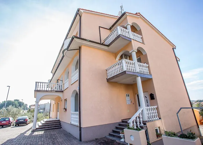 Veli Vrh Guest house Pula
